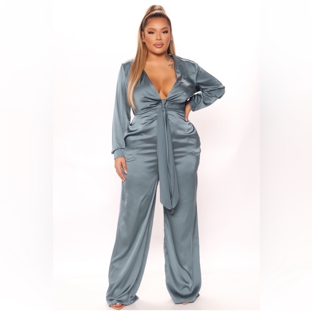 Fabulosity Stretch Satin Jumpsuit - Teal sz1x nwt